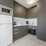 شقة New In Cristianos Renovated With Ac, Steps From Playa Vistas *