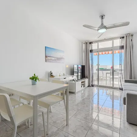 New In Cristianos Renovated With Ac, Steps From Playa Vistas