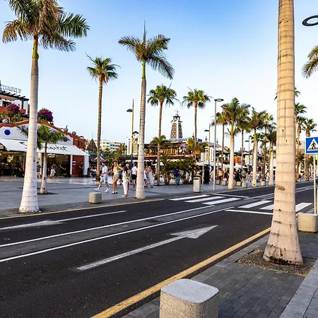 New In Cristianos Renovated With Ac, Steps From Playa Vistas Apartment Arona (Tenerife)