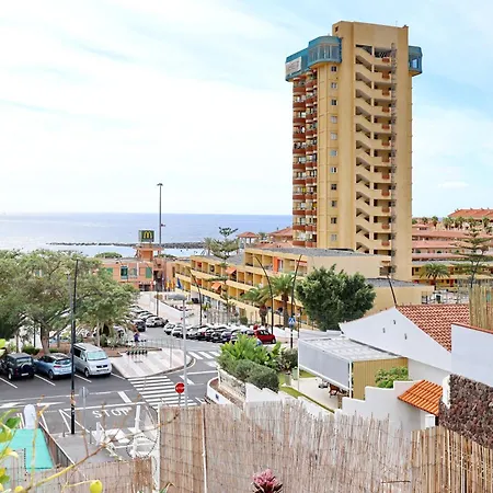 New In Cristianos Renovated With Ac, Steps From Playa Vistas * Arona (Tenerife)