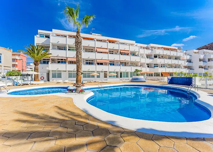 New In Cristianos Renovated With Ac, Steps From Playa Vistas